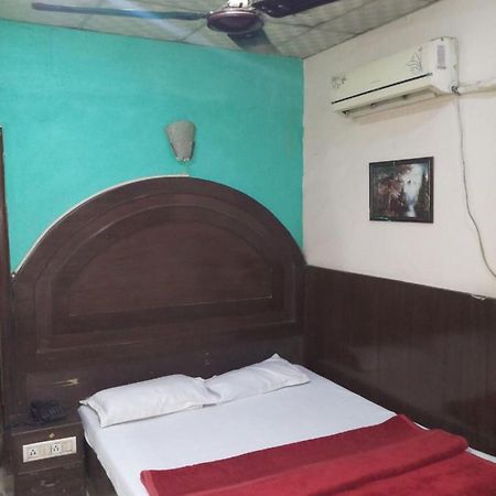 Hotel Diplomat Inn New Delhi Eksteriør bilde