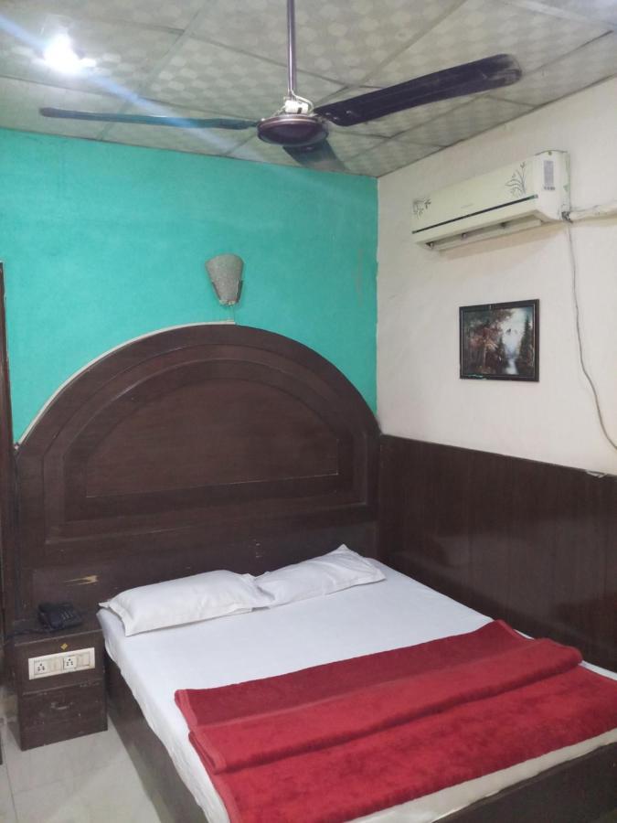 Hotel Diplomat Inn New Delhi Eksteriør bilde